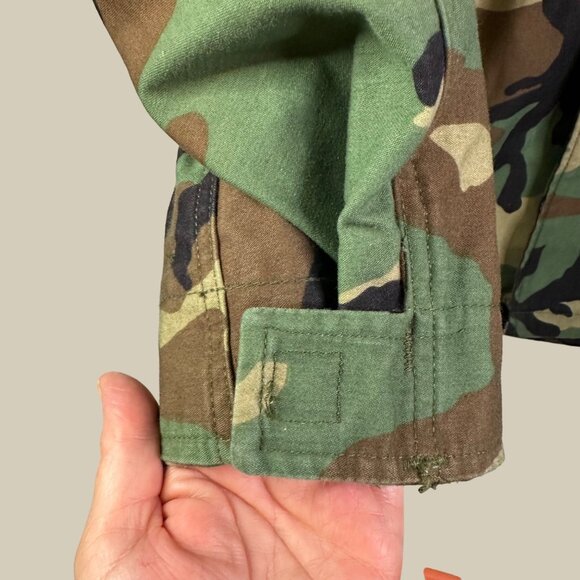 Vintage Military Coat, Cold Weather, Field Woodland Camouflage Pattern Sz L Reg - Picture 6 of 16